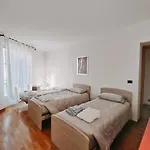 La Finestra Sui Cappuccini